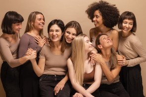 Visage rond, ovale, carré : quelle coiffure choisir ?